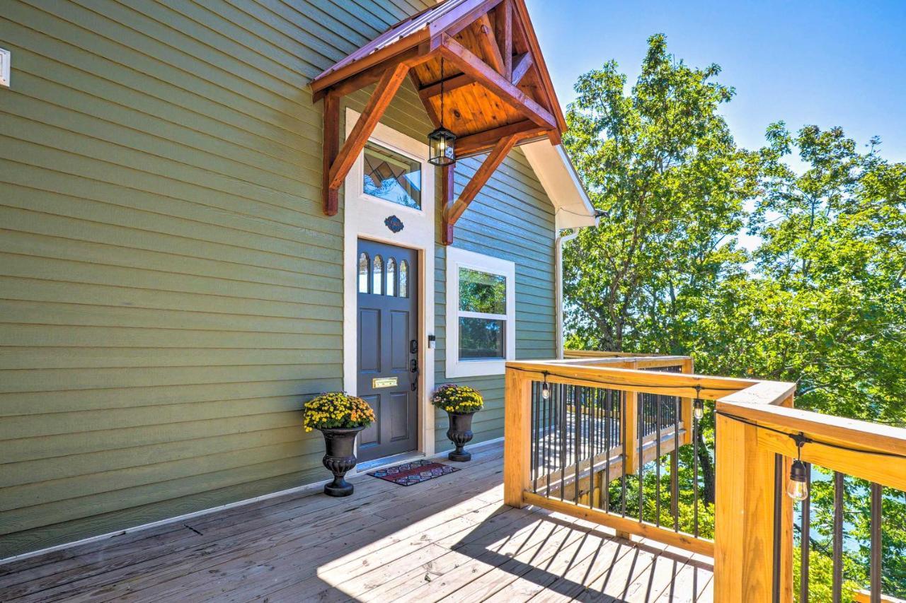 Vila Colorful Golden Getaway With Panoramic Views! Exteriér fotografie